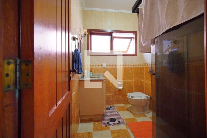 Casa amueblada con 6 dormitorios y jardín privado — photo 12