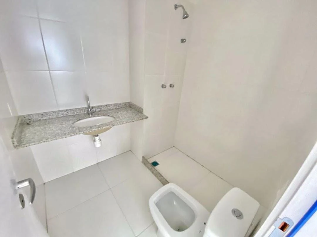 Apartamento com 3 dormitórios e varanda de 80 m² — photo 29