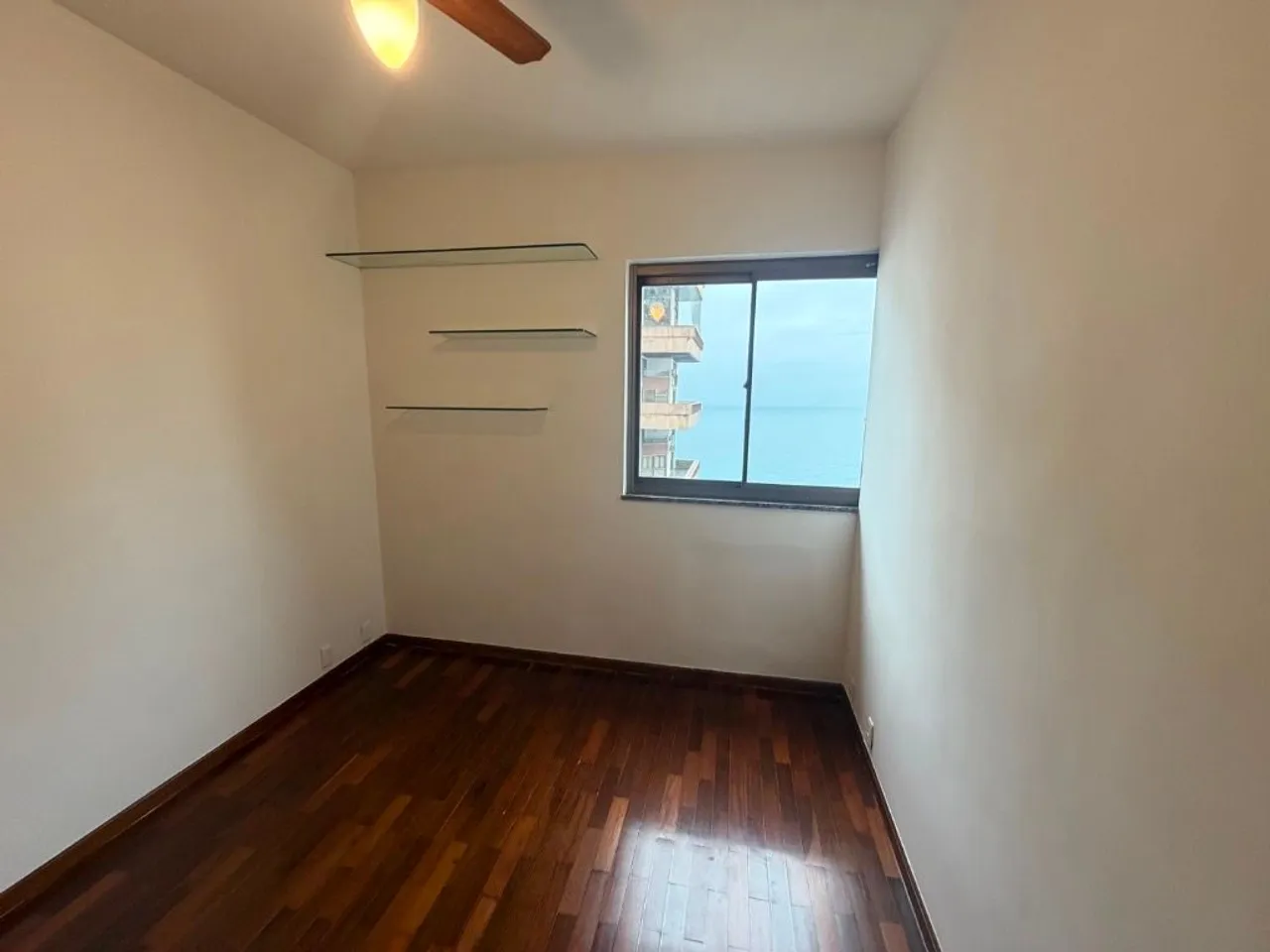 Rental apartment with 4 bedrooms and 4 bathrooms — photo 12