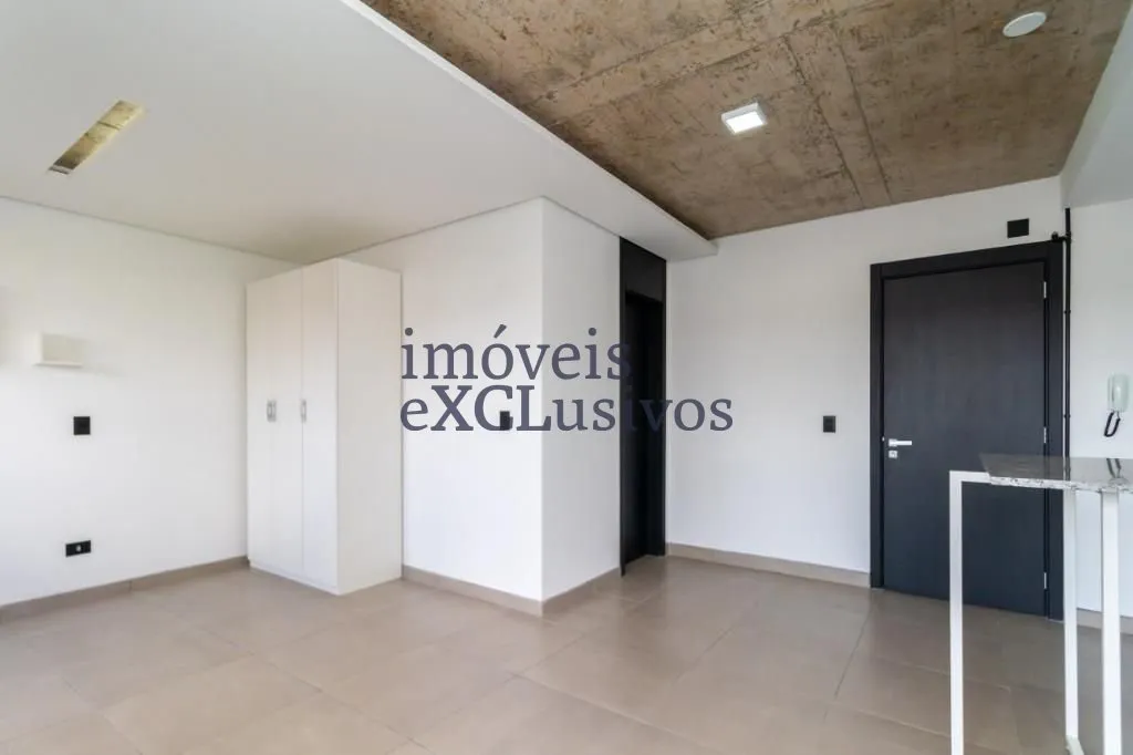 1-bedroom apartment with a balcony and private BBQ — photo 17