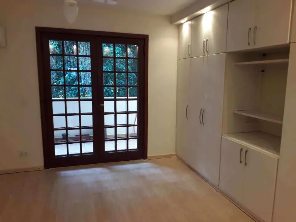 Condo house with 3 bedrooms, 5 bathrooms and 3 parking spots — photo 31