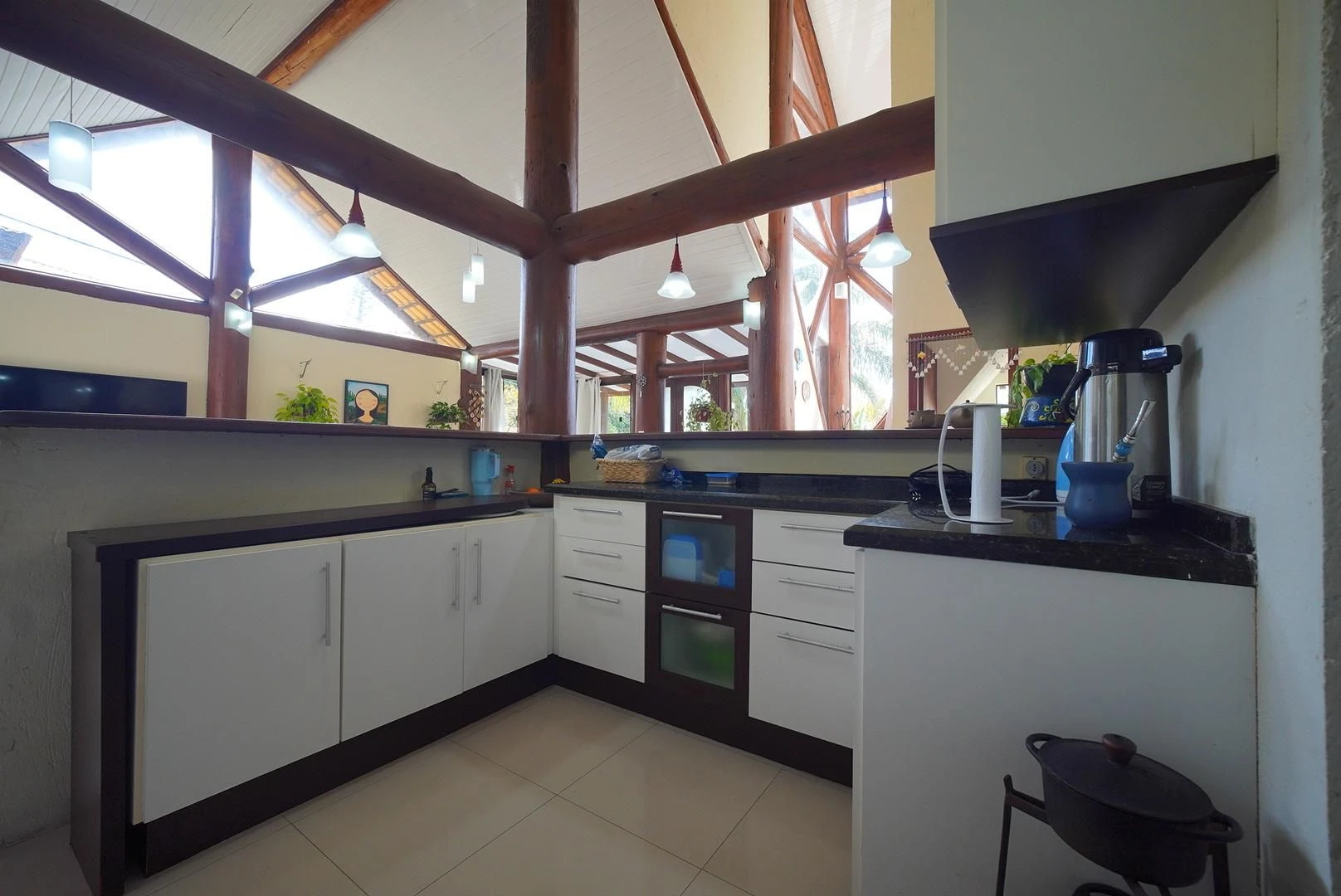 Garden in a 3-bedroom house, 225 m² — photo 14