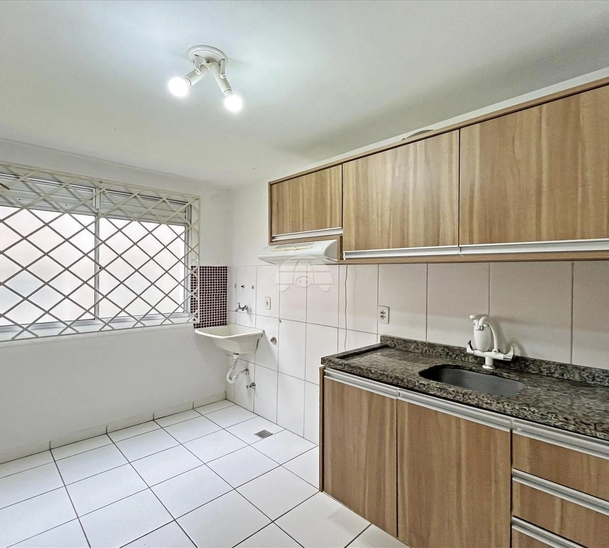 Apartment, 37 m², with wood or laminate floors