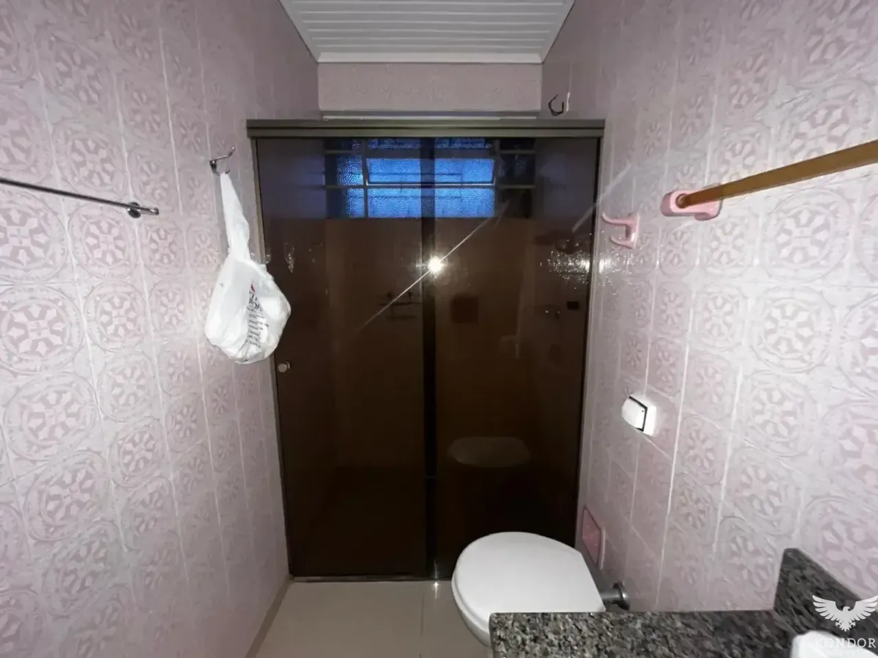 Single-level house with 220 m², 3 bedrooms and BBQ — photo 13