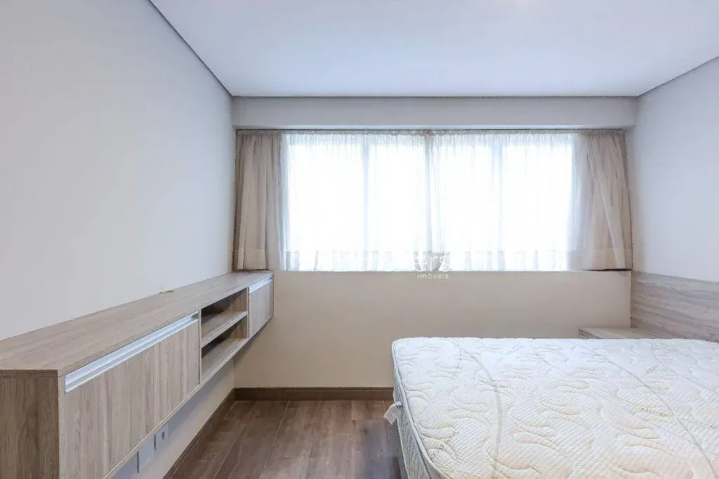 Furnished 2-bedroom apartment with private garden — photo 19