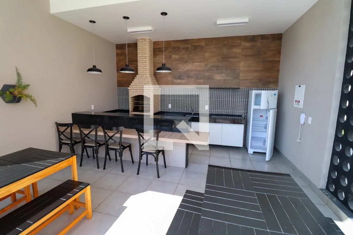 Apartamento sem mobília com 2 quartos e garagem — photo 43