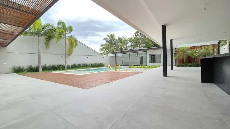Casa com 5 quartos e cozinha em conceito aberto — photo 9