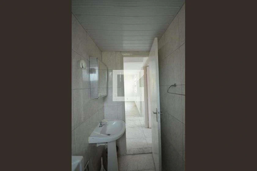 Rental apartment with 2 bedrooms and 55 m² — photo 2
