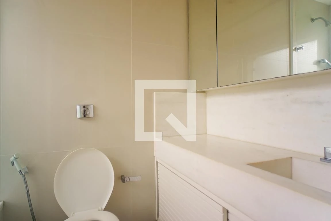 Apartment with 2 bedrooms and 3 bathrooms pets allowed — photo 29