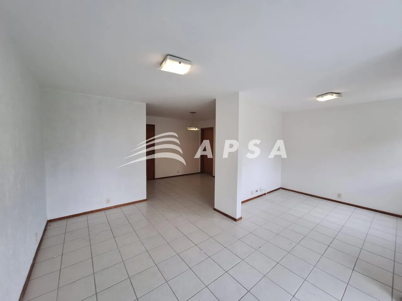 Unfurnished apartment with 2 bedrooms and home office — photo 15
