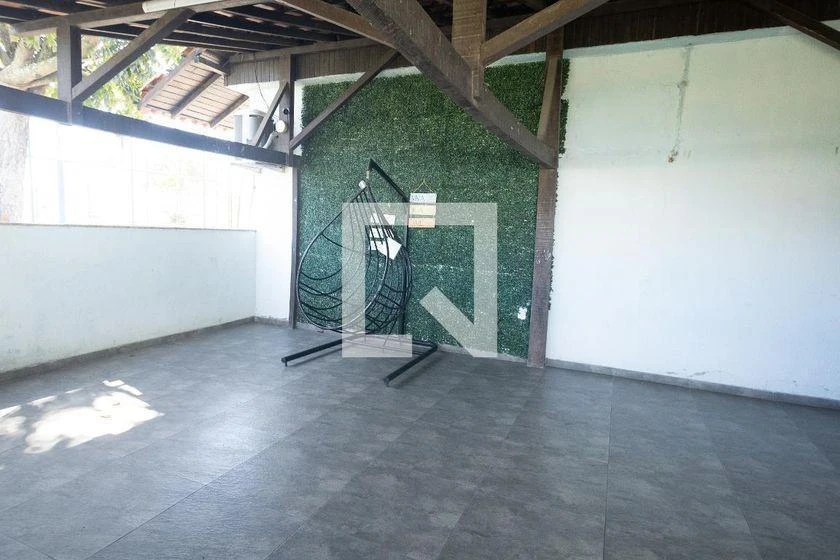 2-bedroom apartment in a building with a pool — photo 29
