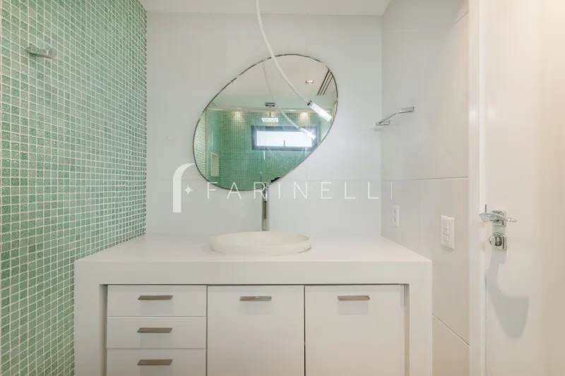 3 quartos e varanda envidraçada: apartamento de 335 m² — photo 24