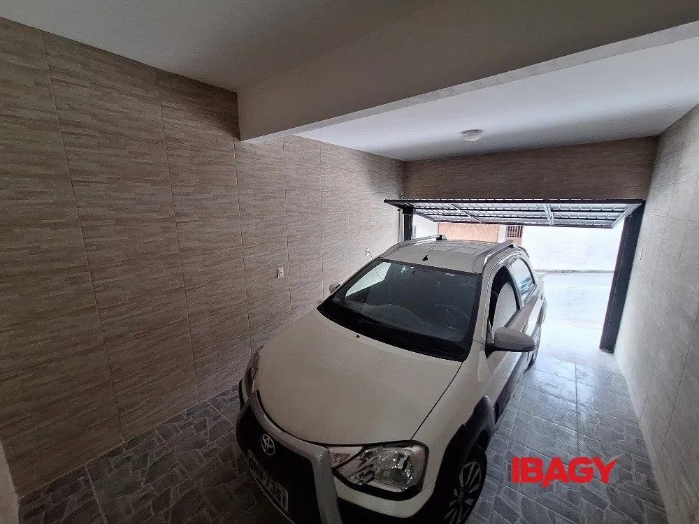 Washing machine in a 2-bedroom house, 121 m² — photo 18