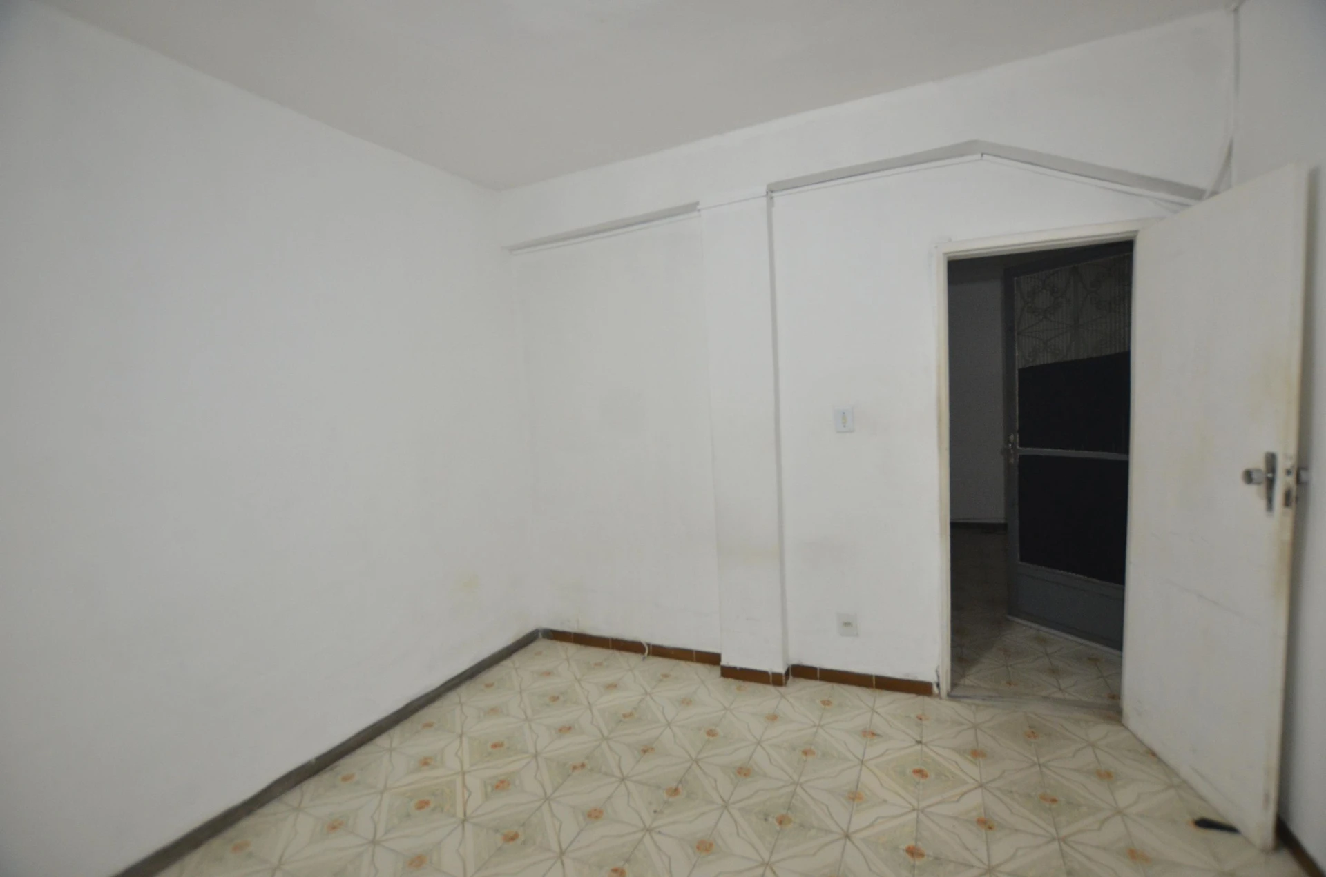 Casa sem mobília com 1 quarto e 1 banheiro — photo 15