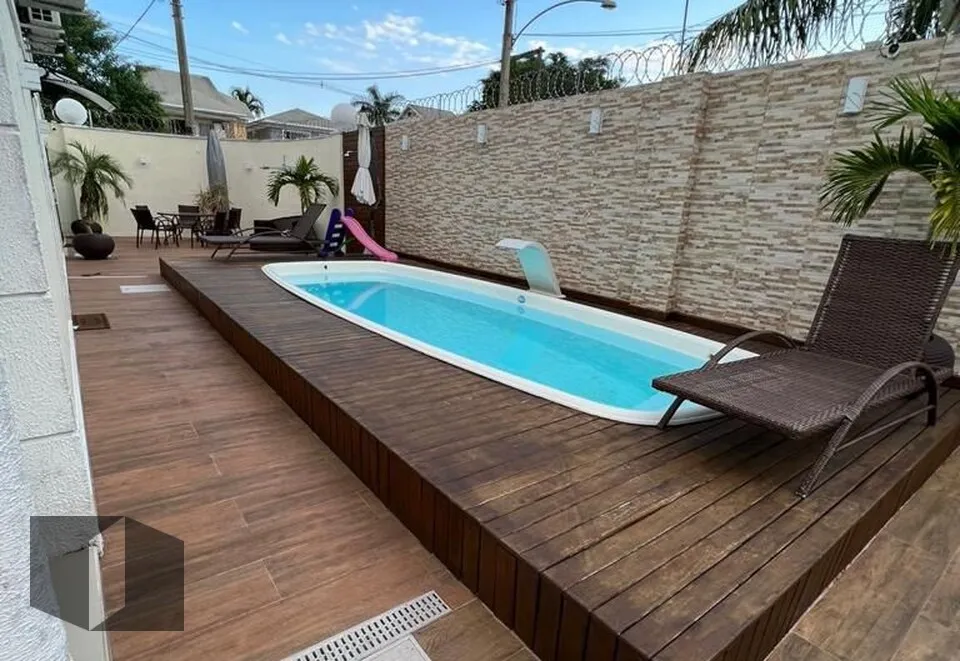 Furnished condominium house with 4 bedrooms and 5 baths — photo 9