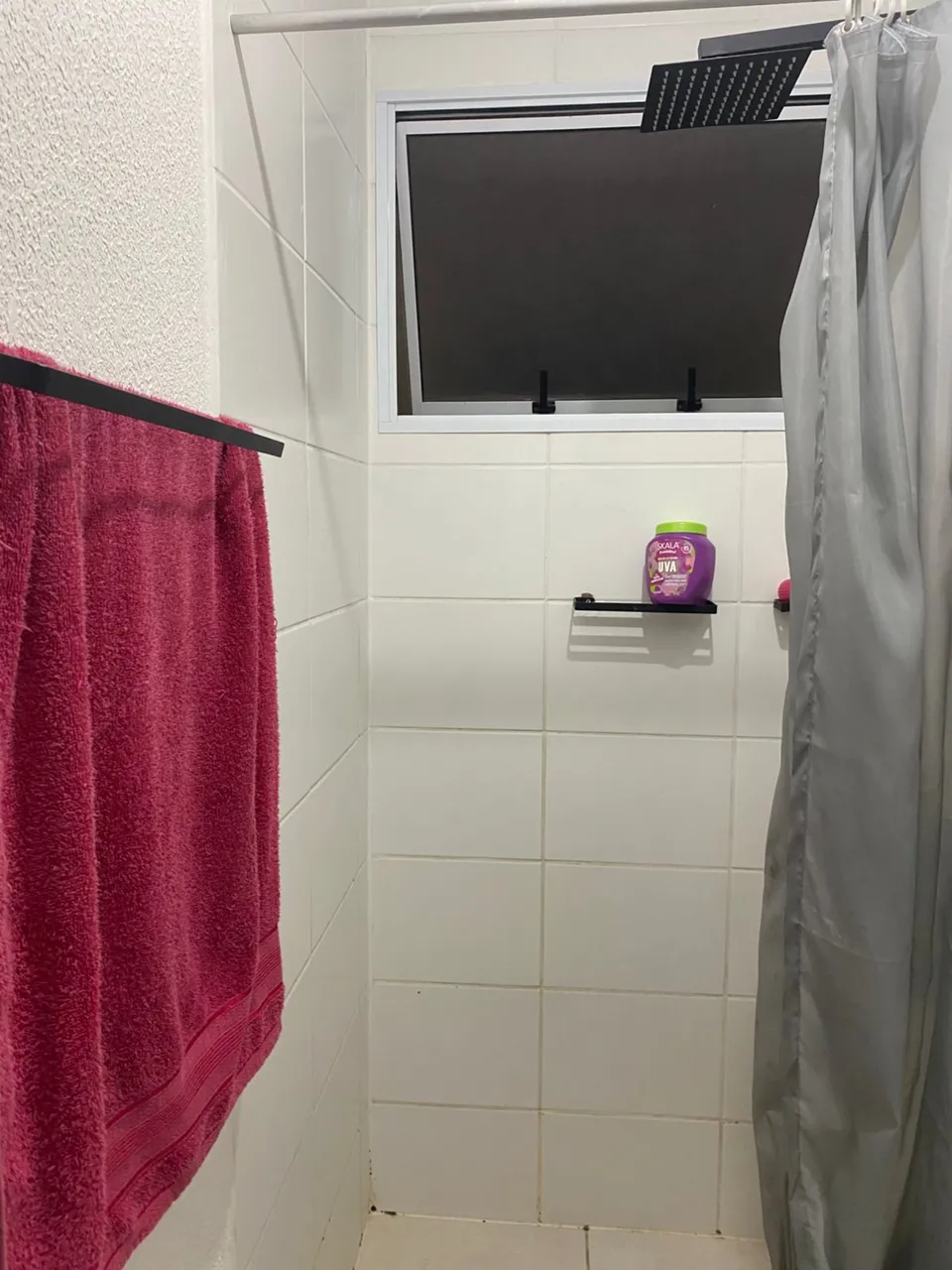 2-bedroom apartment in a building with a pool — photo 14