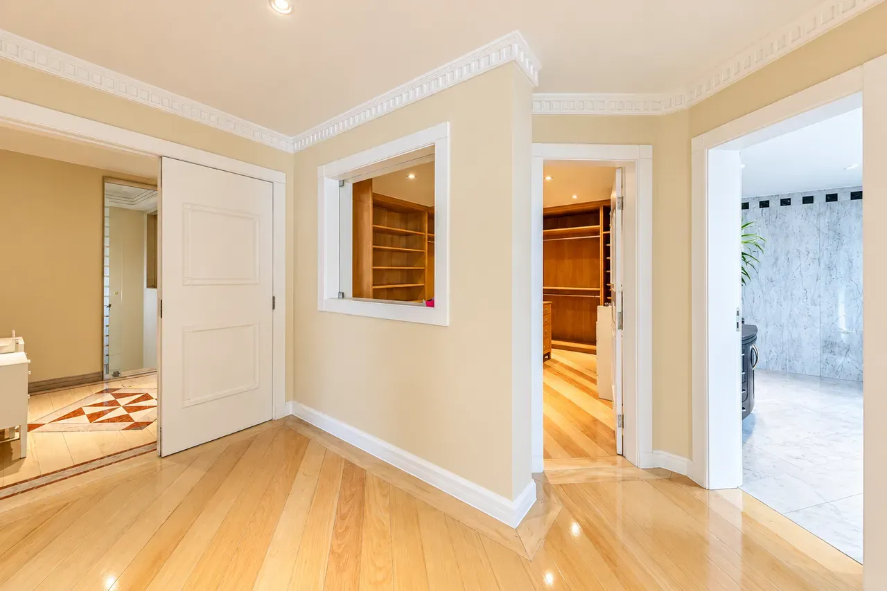 5 quartos e lava-louças: casa de 922 m² — photo 19