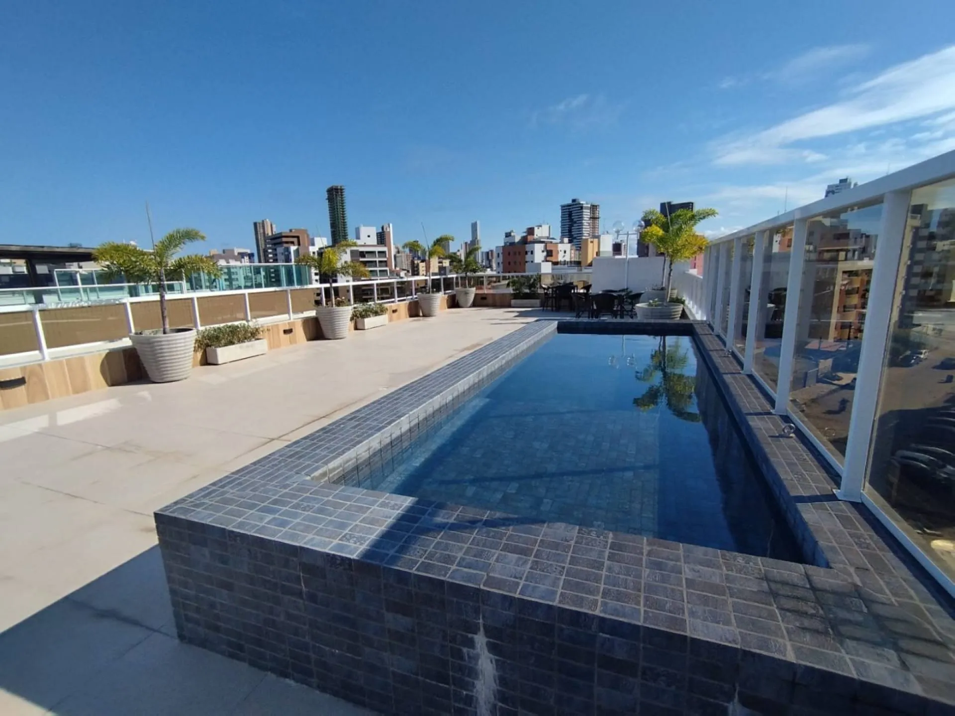 Water view in a one-bedroom apartment, 39 m² — photo 3