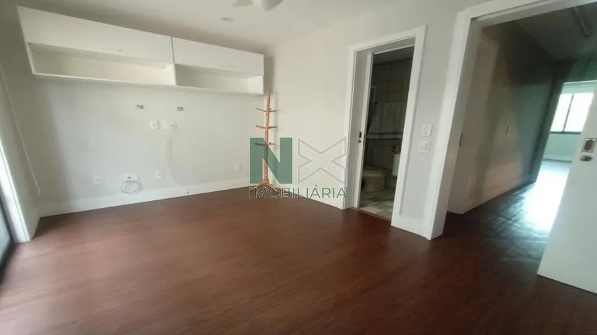 200 m² house with a grill on the balcony and a garden — photo 15