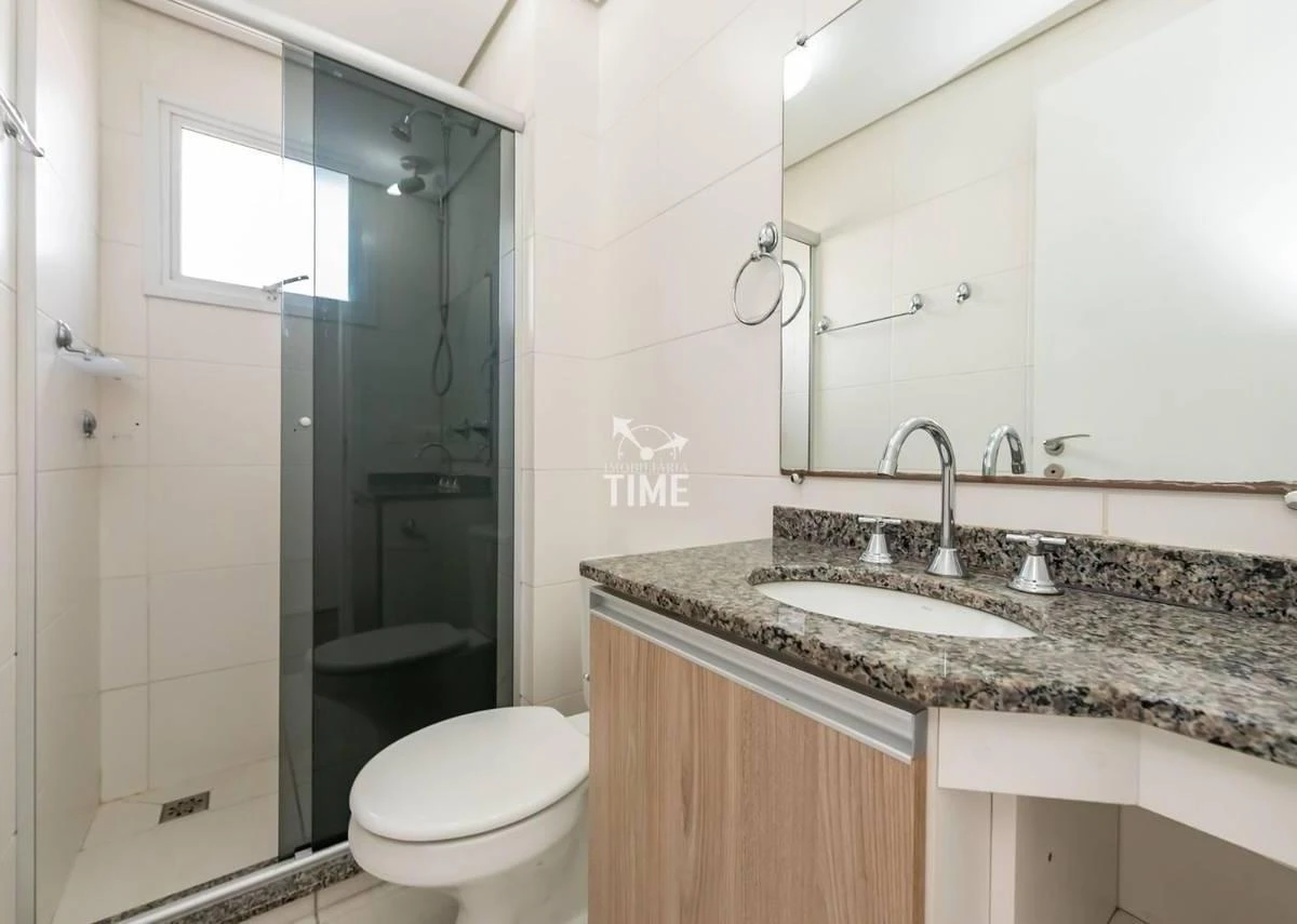 Wood or laminate floors in a 3-bedroom apartment, 69 m² — photo 27