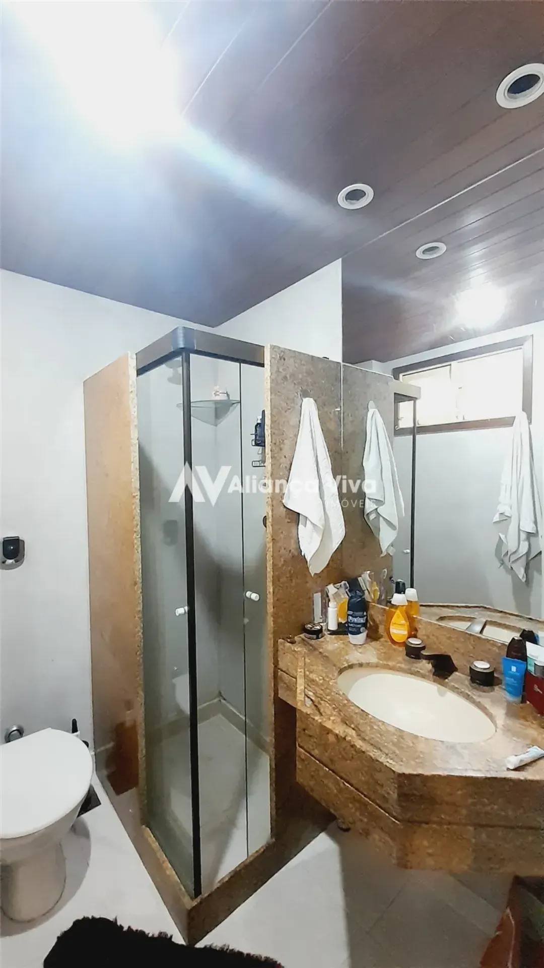 Furnished apartment with 2 bedrooms and 2 suites — photo 19