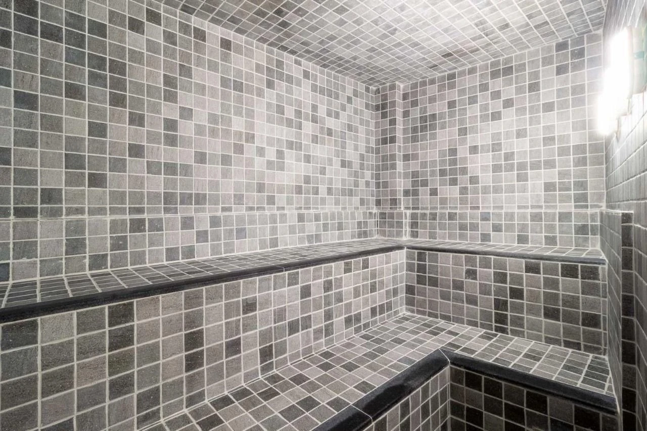 Jacuzzi y 1 dormitorio: departamento de 30 m² — photo 14