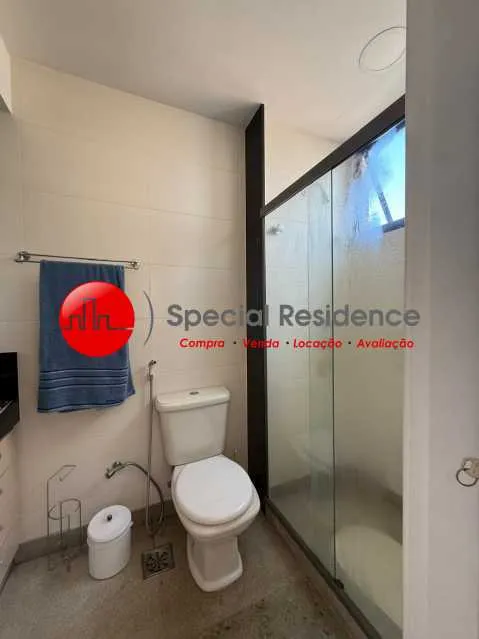 Furnished apartment with 3 bedrooms and 4 bathrooms — photo 18