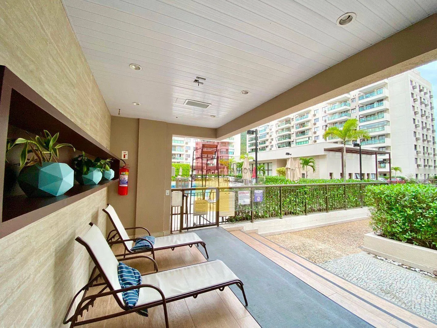 160 m² penthouse with 3 bedrooms and 2 en-suites — photo 66
