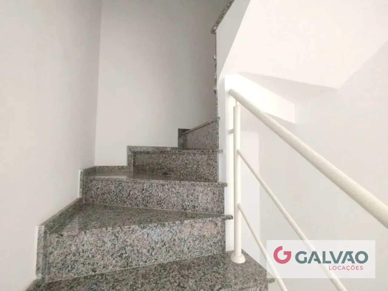 Condo house with 3 bedrooms, 98 m², balcony — photo 18