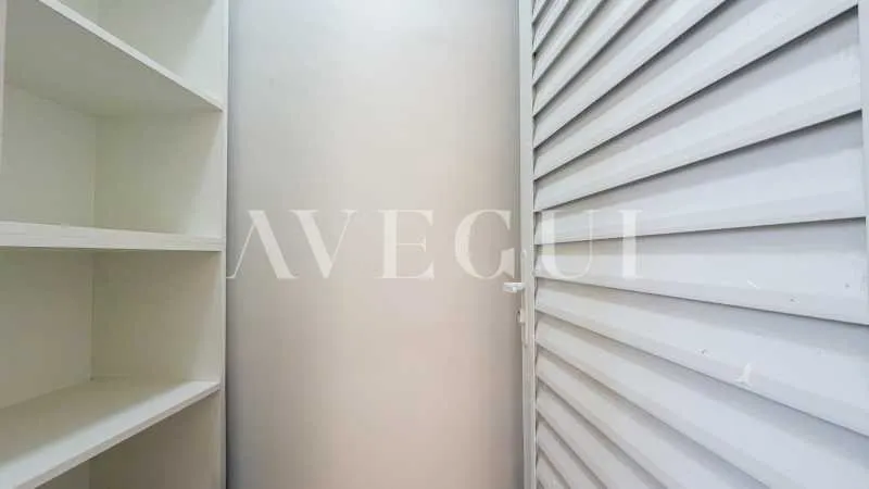 Дерев'яна підлога або ламінат та 2 спальні: квартира 65 м² — photo 25