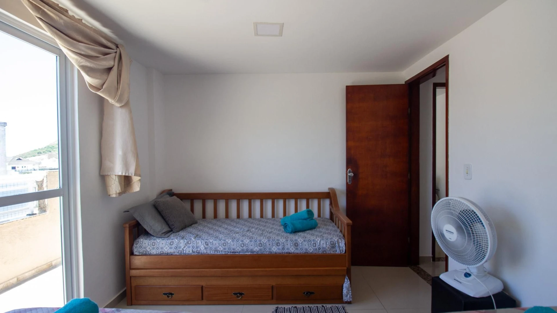 Apartamento mobiliado de 3 quartos com varanda e vista — photo 17