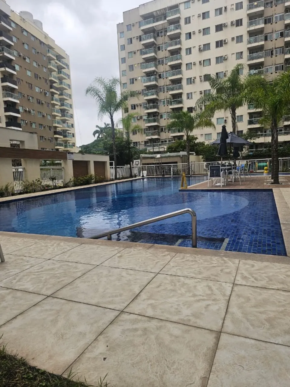 2-bedroom apartment in a building with a gym — photo 7