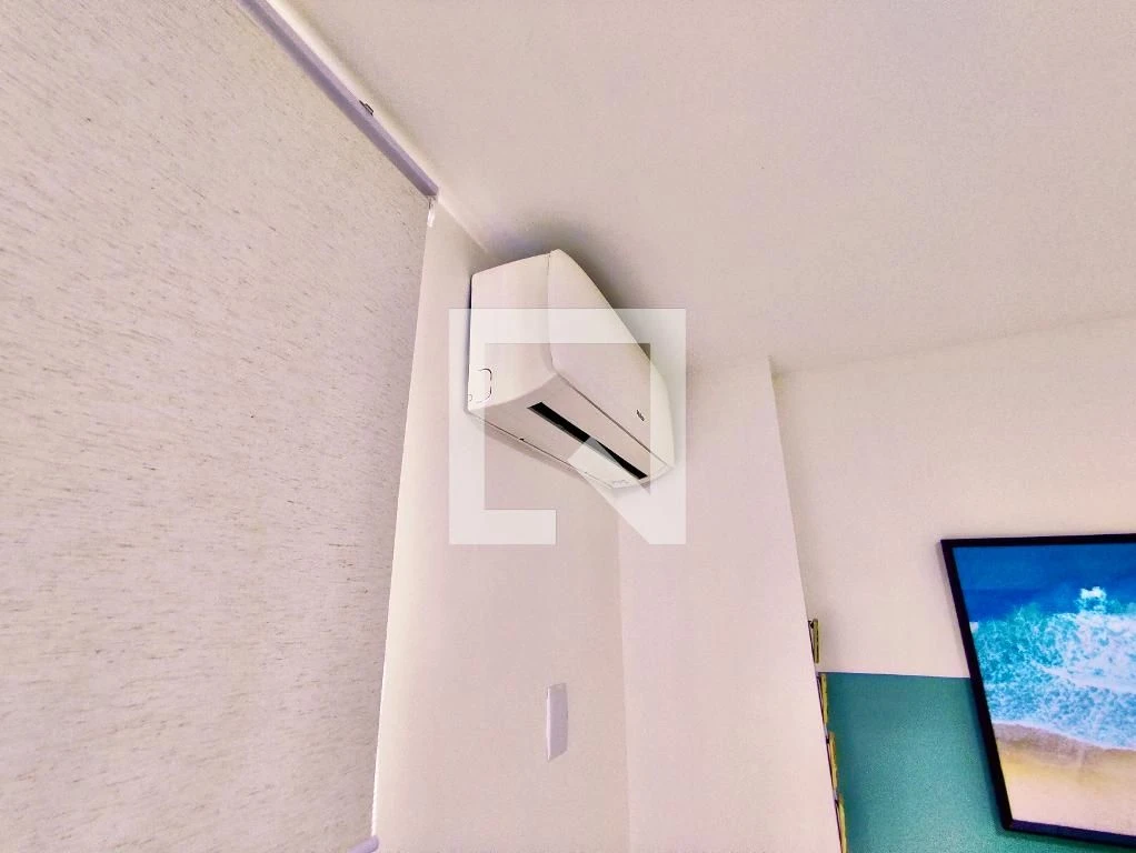 Furnished 1-bedroom apartment with open kitchen — photo 30
