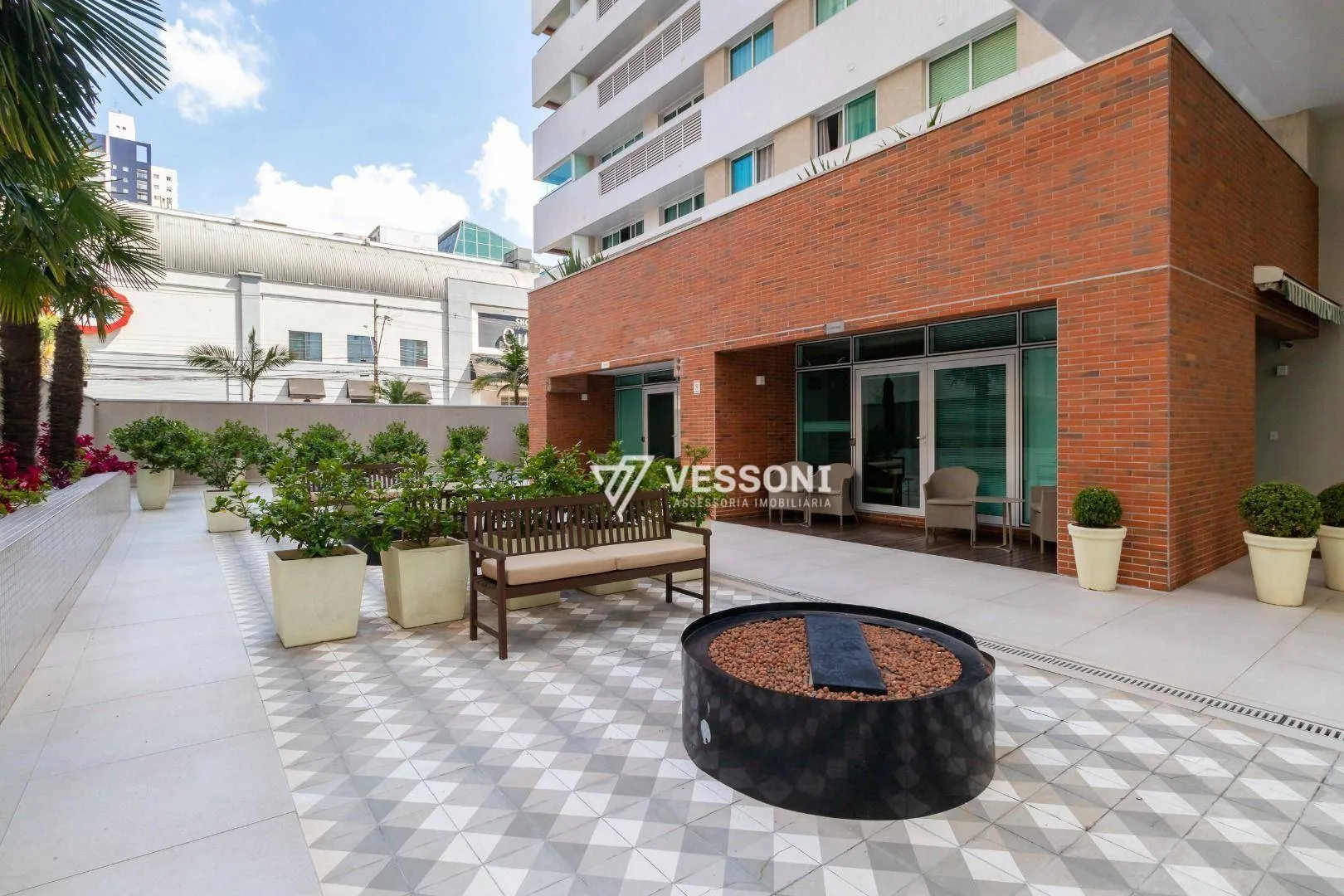 Furnished 45 m² studio with a private BBQ — photo 35