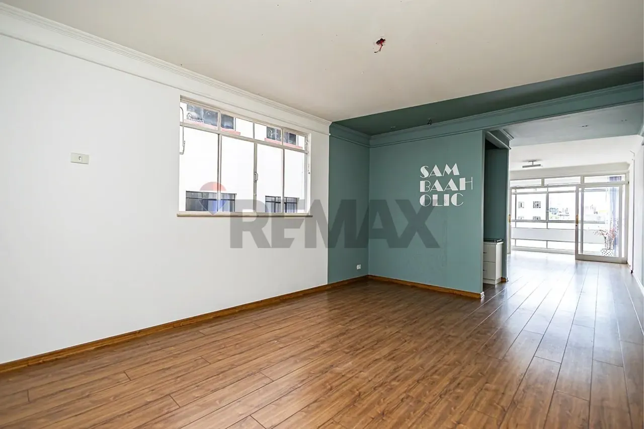 Home office in a 3-bedroom apartment, 181 m² — photo 11