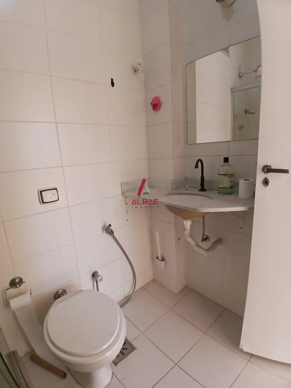 Apartamento com 2 quartos, 1 vaga e banheiro — photo 10