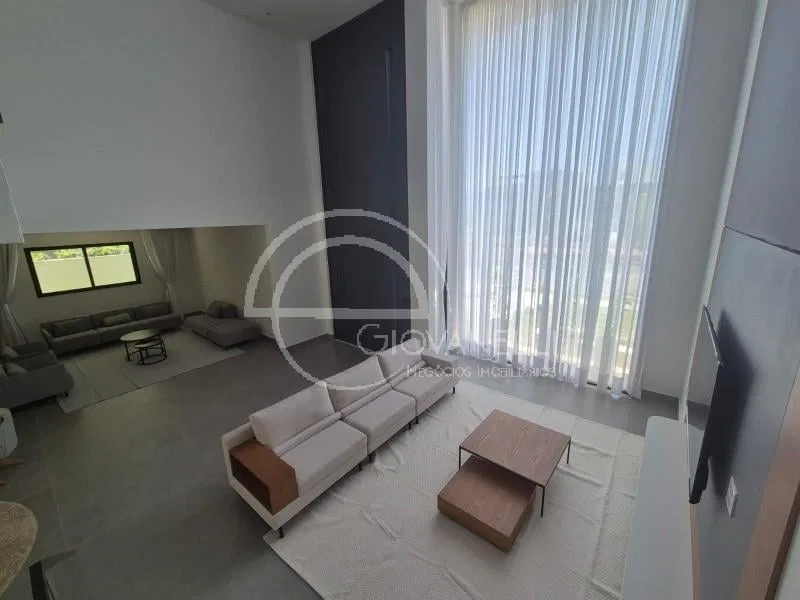 Furnished house with 4 en-suites and open-plan kitchen — photo 14