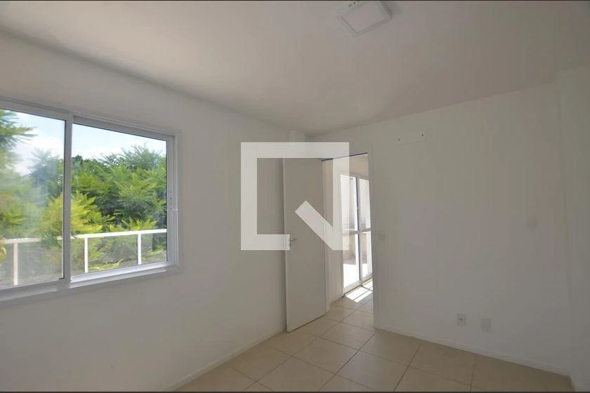 4-bedroom apartment in a building with a gym — photo 45