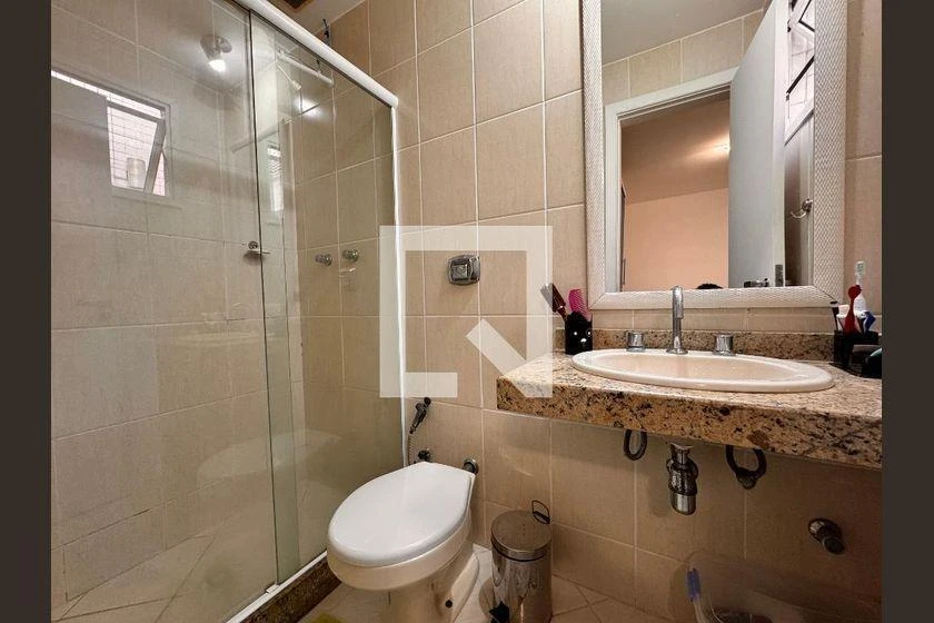 4 quartos e banheira: apartamento de 233 m² — photo 42