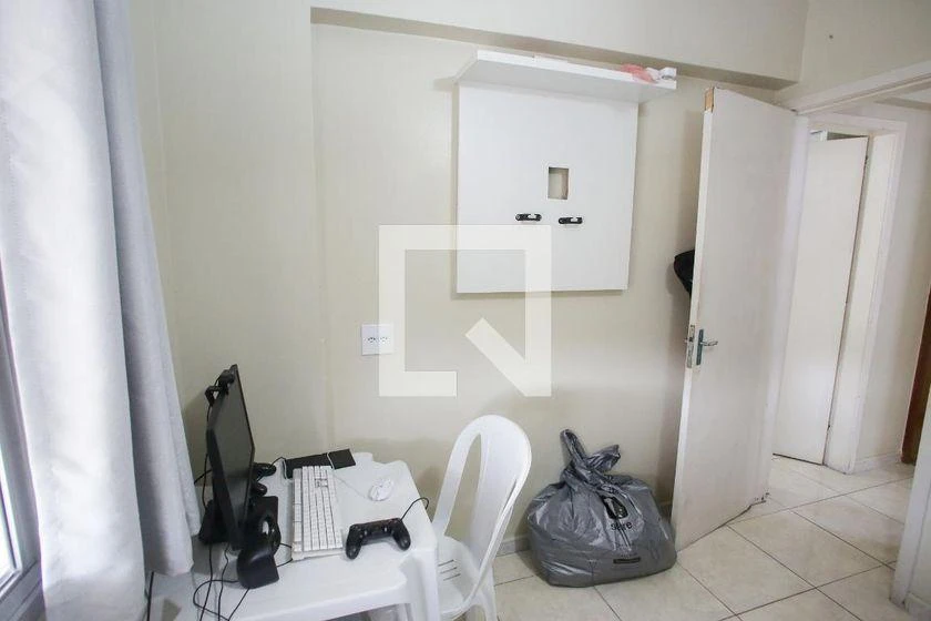 Apartamento amueblado de 2 dormitorios con cocina abierta — photo 33