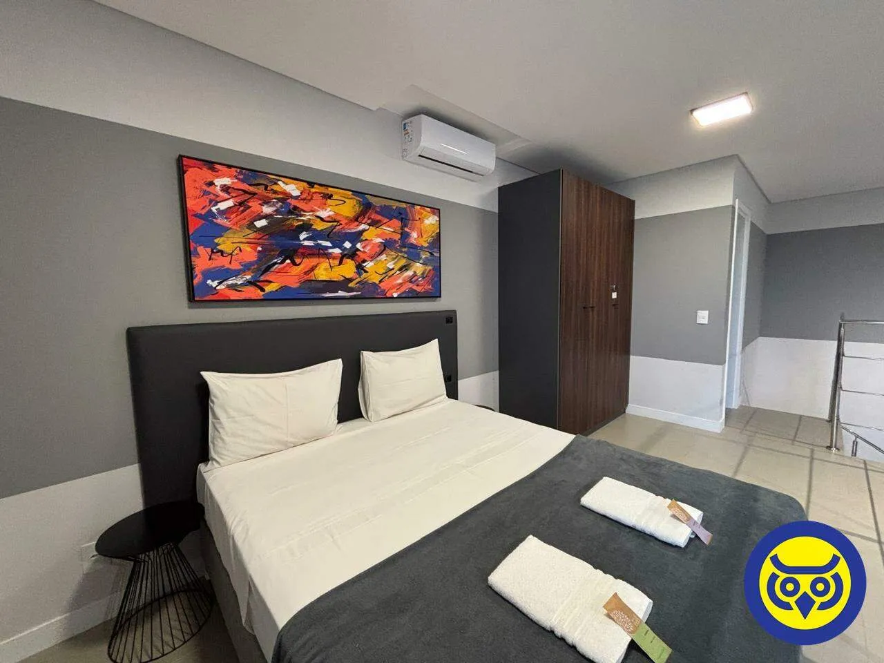 Furnished loft with mezzanine and 81 m² on the 2nd floor — photo 19