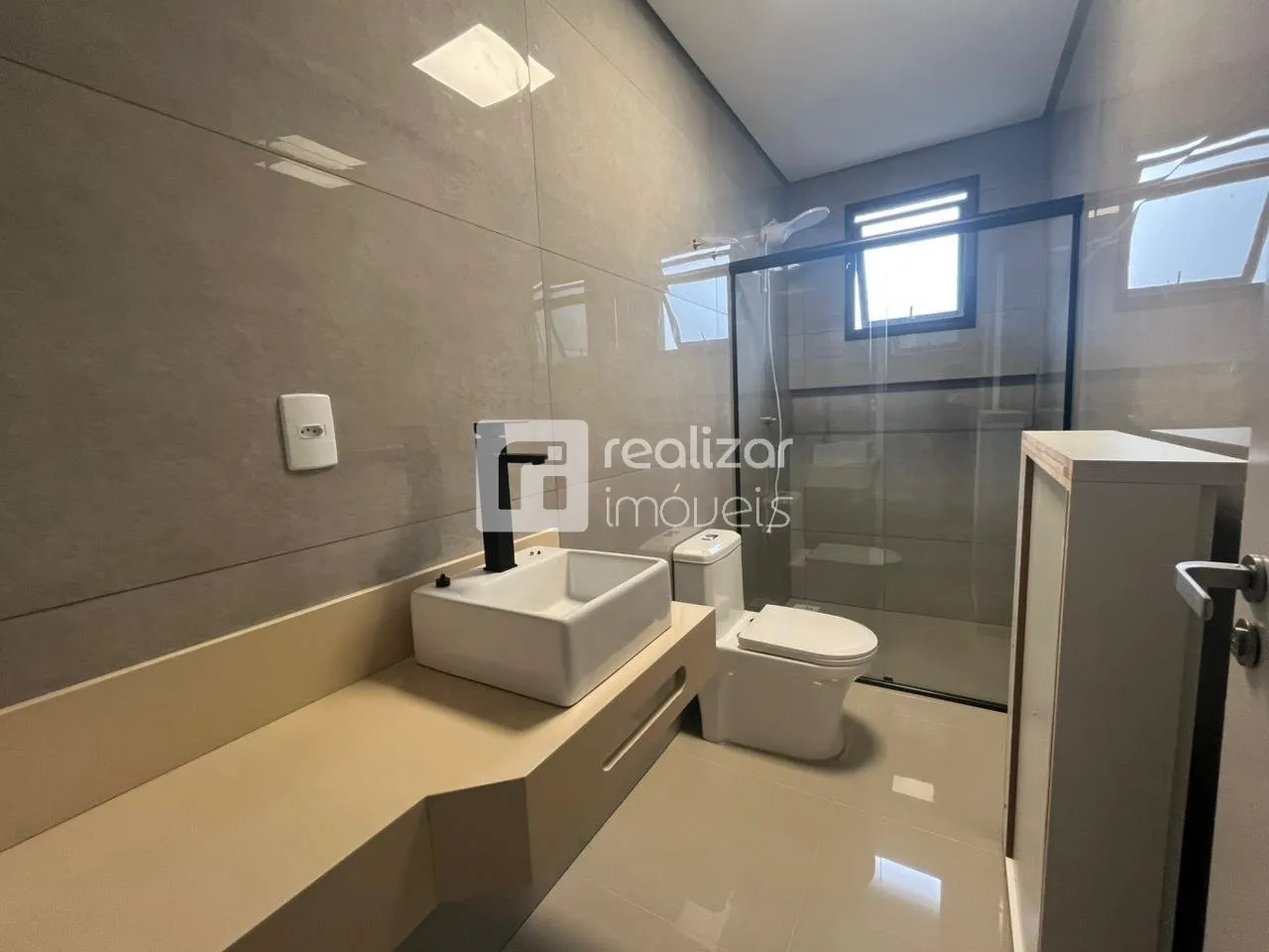 Аренда дома 218 м²: 3 спальни и 4 парковочных места — photo 17