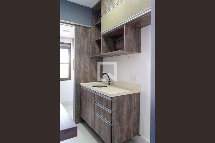 101 m² apartment with 2 en-suite bedrooms and balcony — photo 2