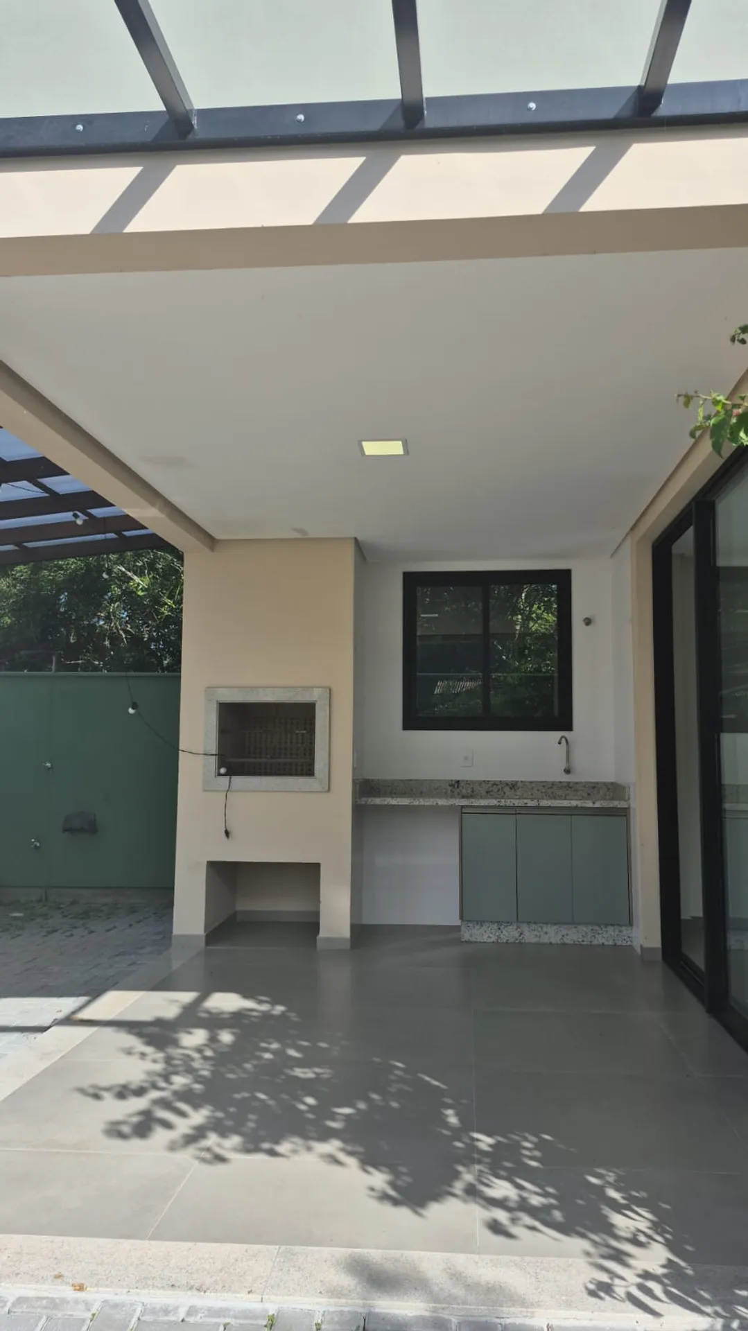 Casa de 3 dormitorios con balcón gourmet — photo 19
