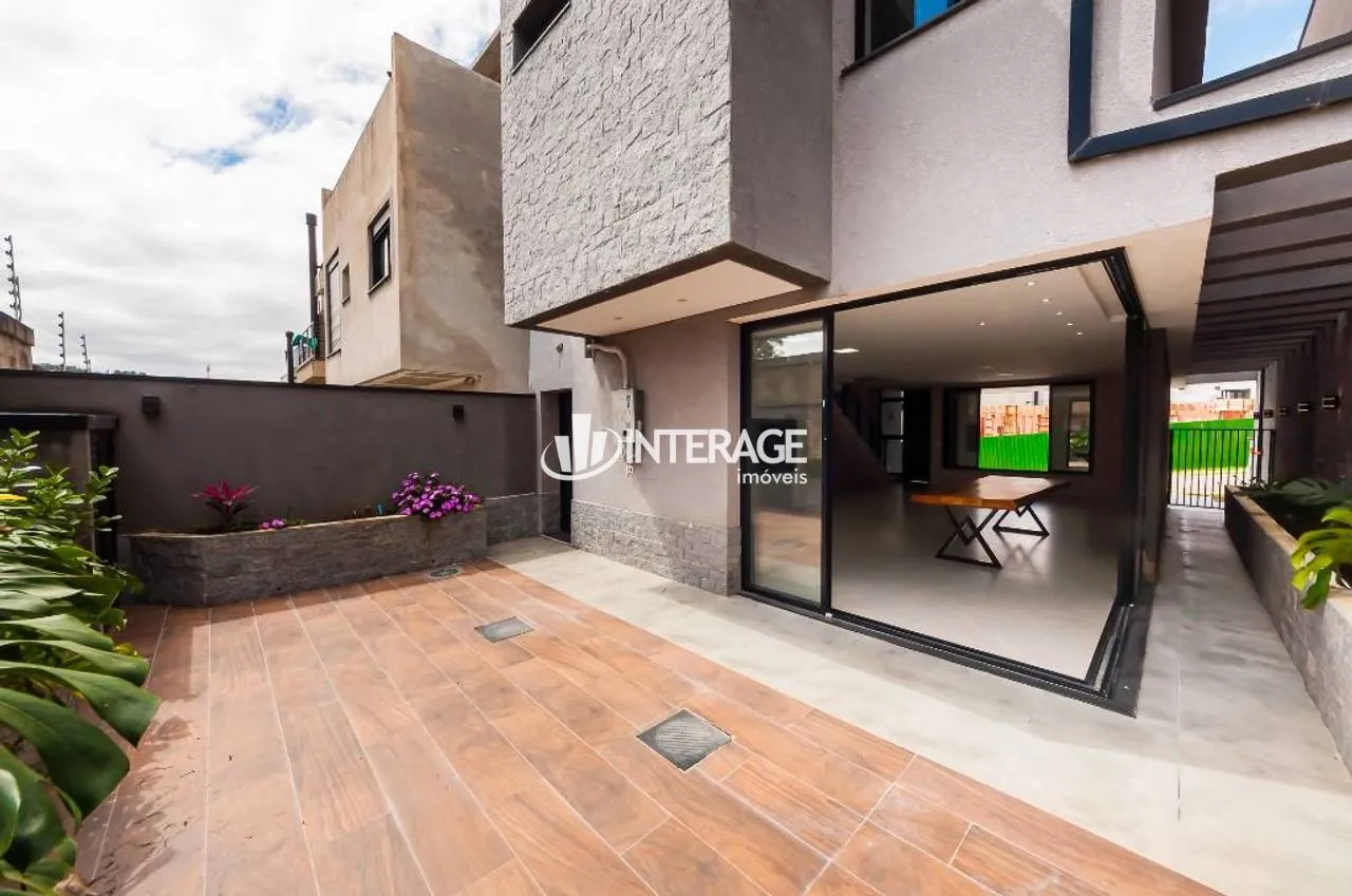 3-bedroom house with a washing machine in Curitiba — photo 18