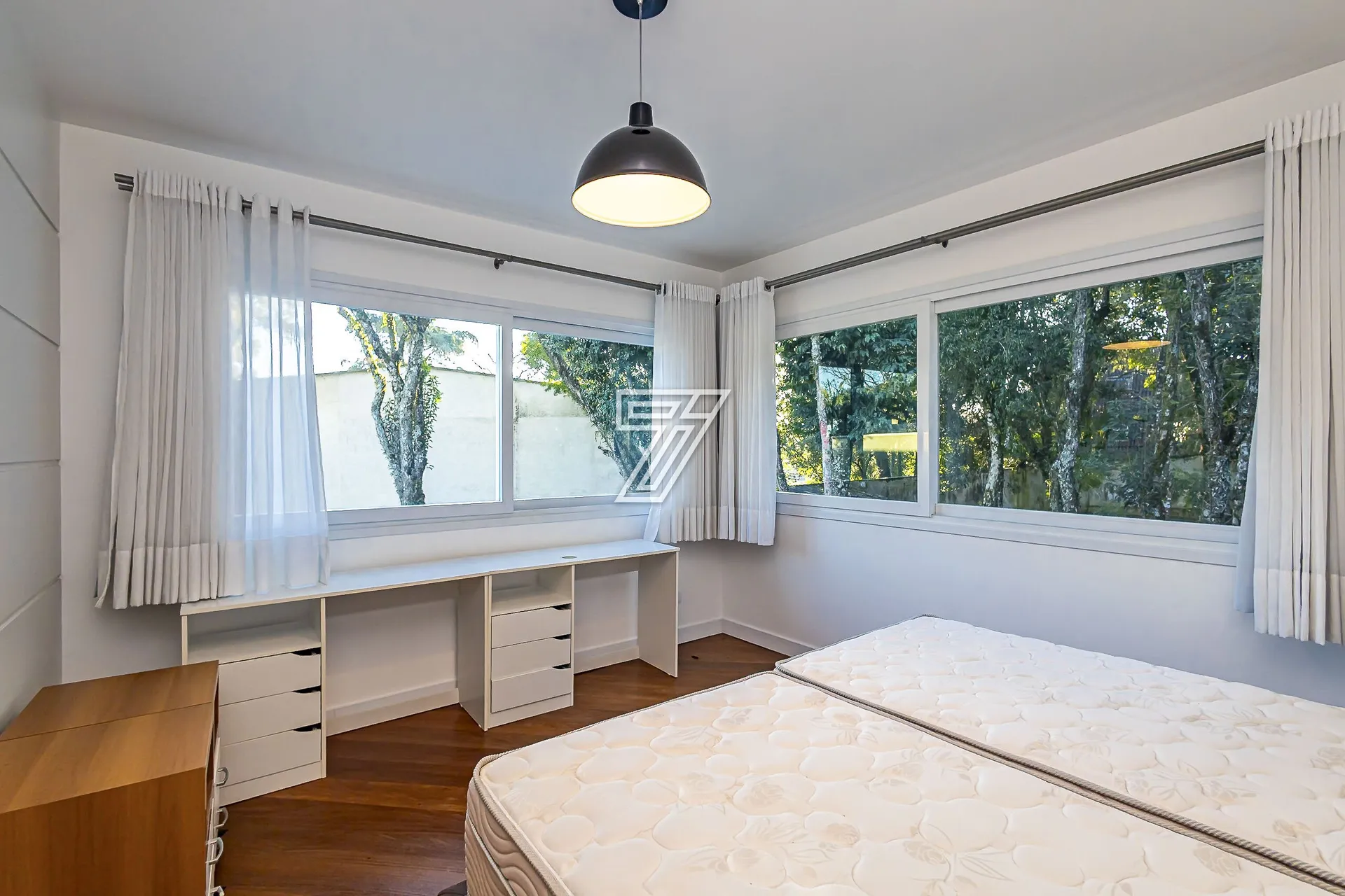 Casa para locação com 4 quartos e 3 suítes — photo 62