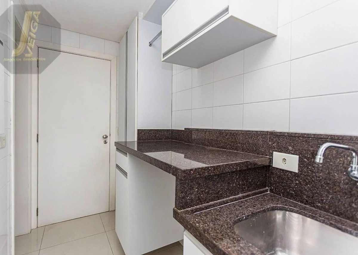 Furnished apartment on the 10th floor with open kitchen — photo 38