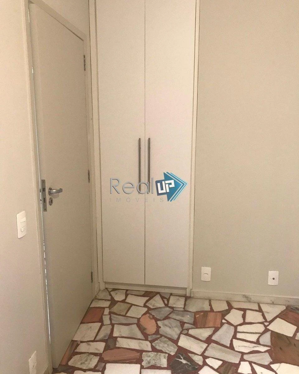 Casa duplex com 5 quartos e 4 banheiros — photo 25