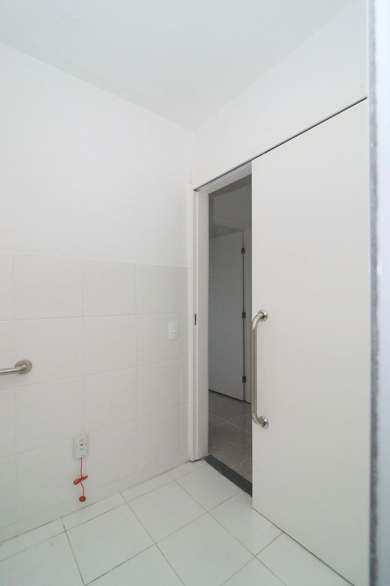 Apartamento com 1 quarto e área de lavanderia — photo 17
