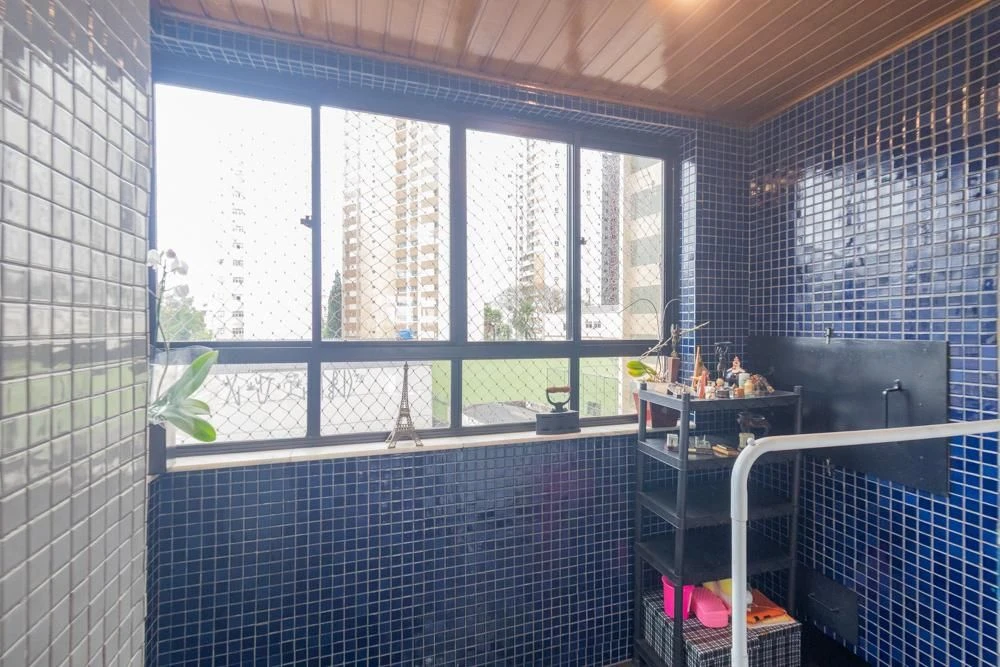 3-bedroom apartment with a washing machine — photo 50